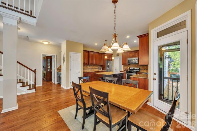 5709 Woodridge Court NW, Concord, NC 28027