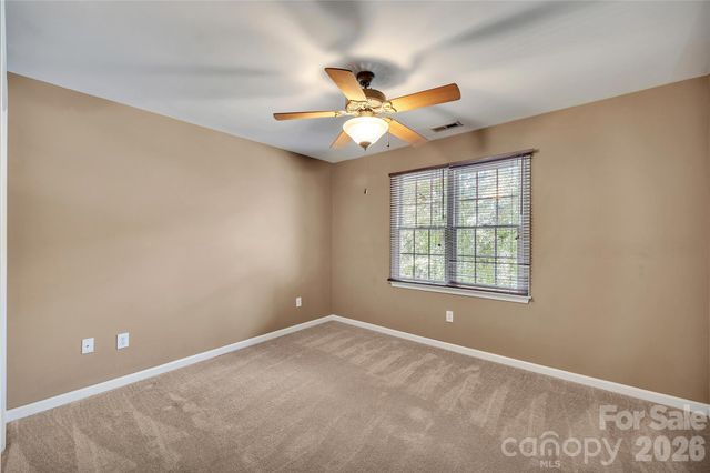 5709 Woodridge Court NW, Concord, NC 28027