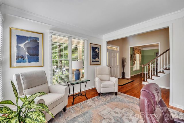 5709 Woodridge Court NW, Concord, NC 28027