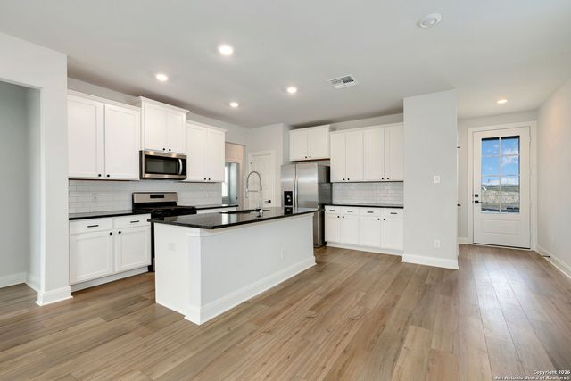 6318 Monk Landing, Converse, TX 78109