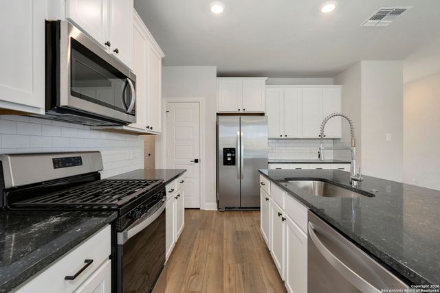 6318 Monk Landing, Converse, TX 78109