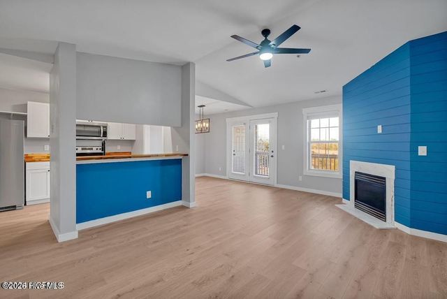 809 March Court K, Wilmington, NC 28405