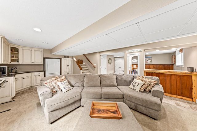 2966 Gateway AVENUE, Hartford, WI 53027