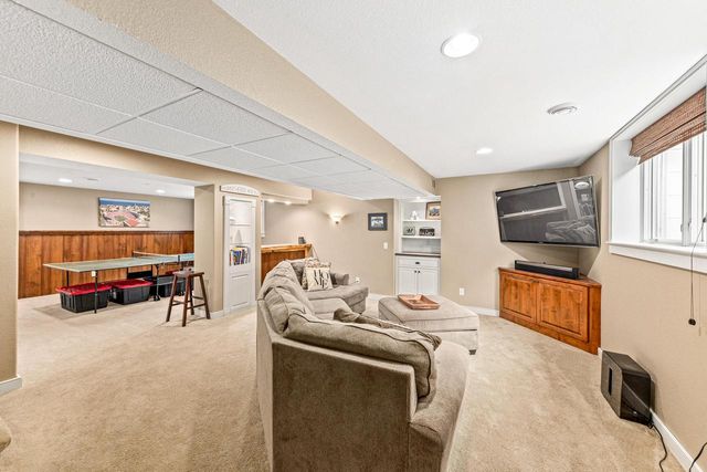 2966 Gateway AVENUE, Hartford, WI 53027