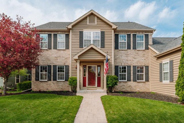 2966 Gateway AVENUE, Hartford, WI 53027