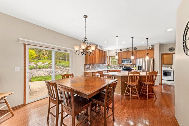 2966 Gateway AVENUE, Hartford, WI 53027