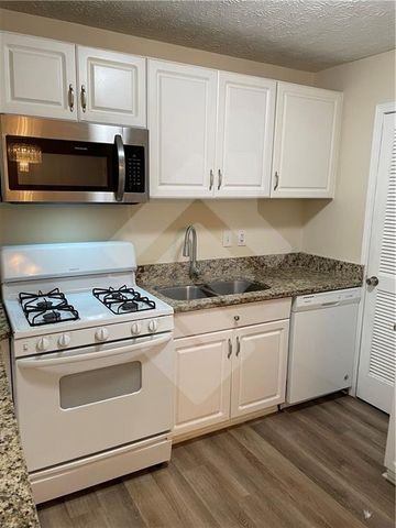4267 Grogan Street NW, Acworth, GA 30101