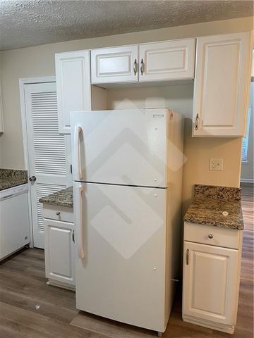4267 Grogan Street NW, Acworth, GA 30101