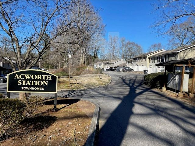 4267 Grogan Street NW, Acworth, GA 30101