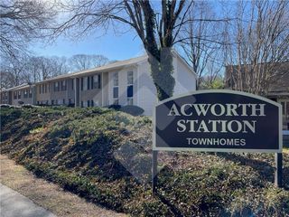 4267 Grogan Street NW, Acworth, GA 30101