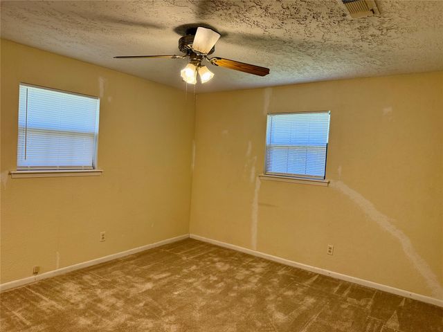 505 S San Jacinto Street, Whitney, TX 76692