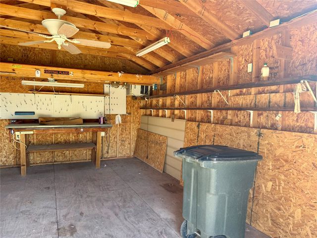 505 S San Jacinto Street, Whitney, TX 76692