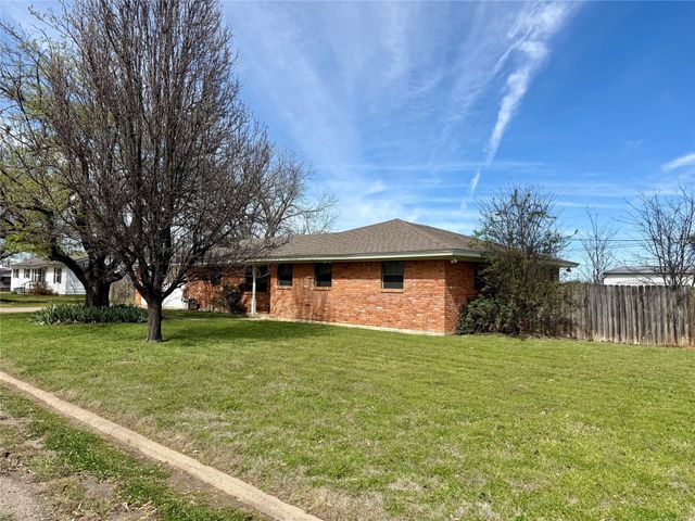 505 S San Jacinto Street, Whitney, TX 76692