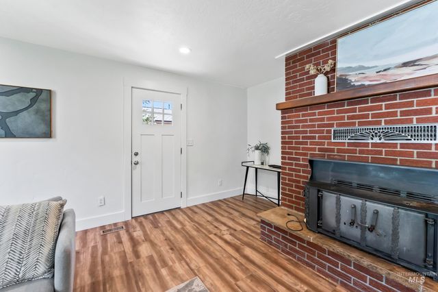 2802 S Inglewood Road, Boise, ID 83705