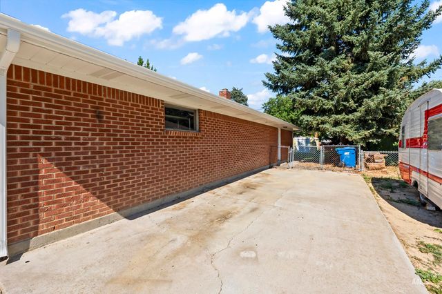 2802 S Inglewood Road, Boise, ID 83705