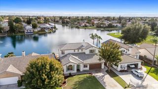 8707 Shore View Drive, Bakersfield, CA 93312