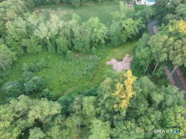 262 Mungertown Road, Madison, CT 06443