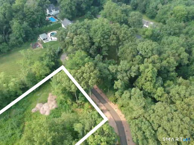 262 Mungertown Road, Madison, CT 06443