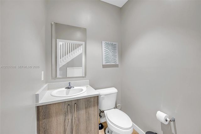 170 NW 158th St 7, Miami, FL 33169