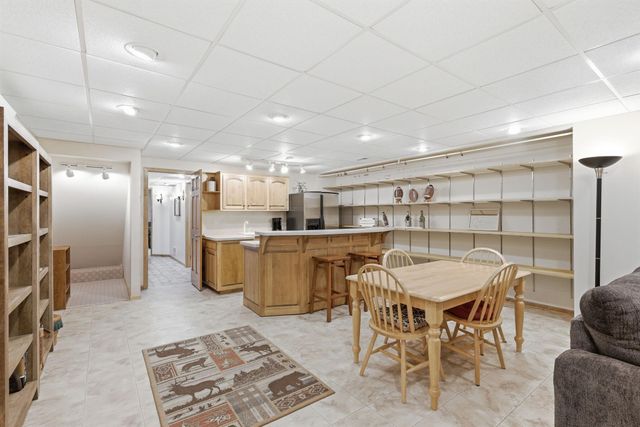 2311 Golf View Drive, River Falls, WI 54022