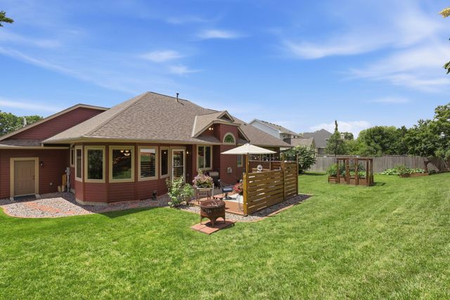 2311 Golf View Drive, River Falls, WI 54022
