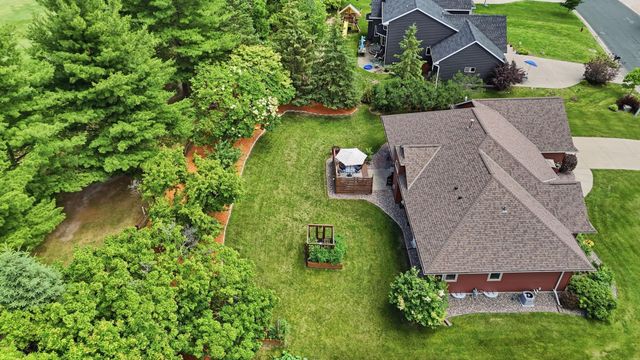 2311 Golf View Drive, River Falls, WI 54022