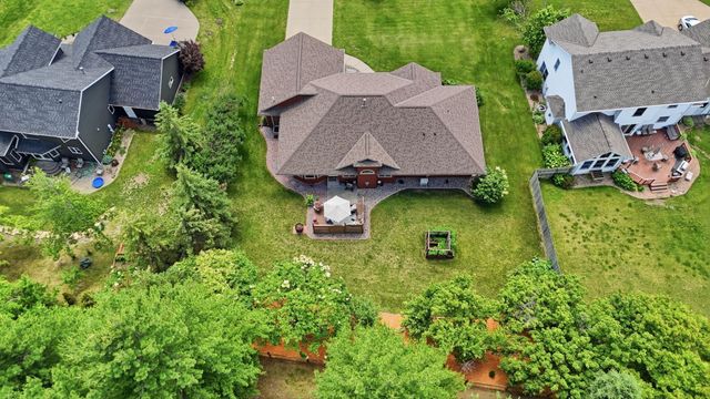 2311 Golf View Drive, River Falls, WI 54022