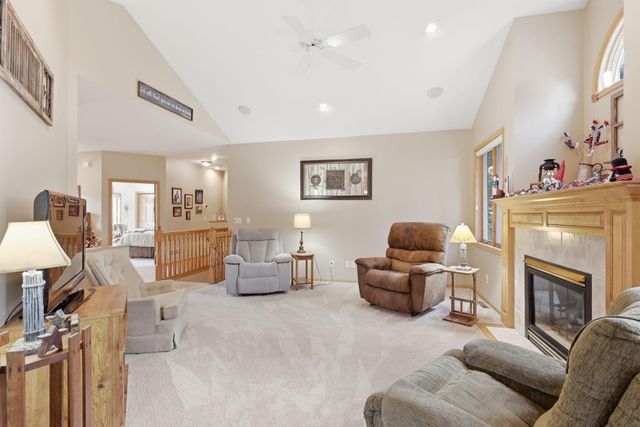 2311 Golf View Drive, River Falls, WI 54022