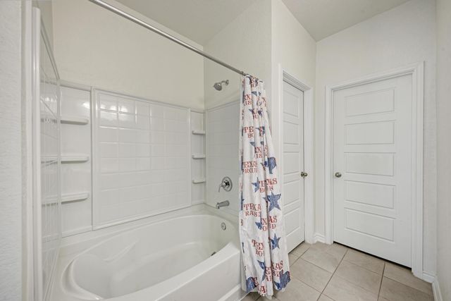 500 Dakota CRK, New Braunfels, TX 78130