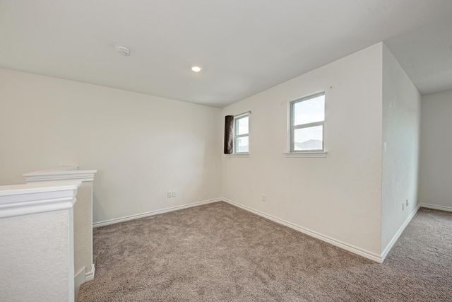 500 Dakota CRK, New Braunfels, TX 78130