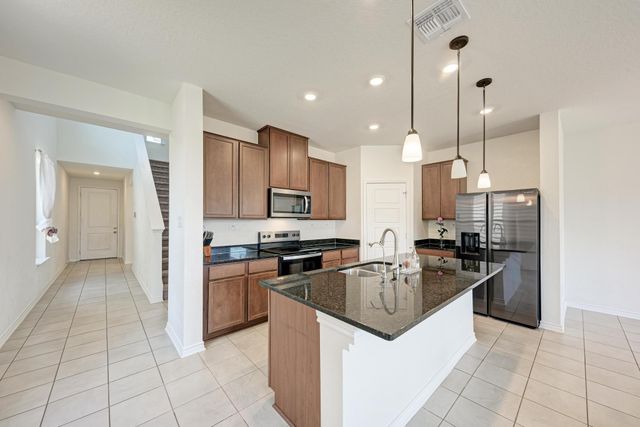 500 Dakota CRK, New Braunfels, TX 78130