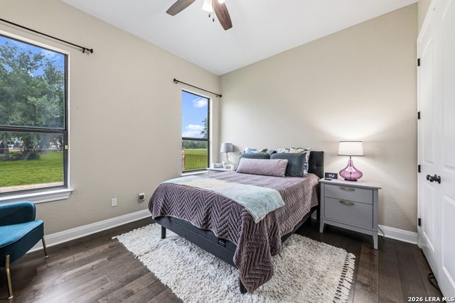 951 Private Road 3702, San Antonio, TX 78253