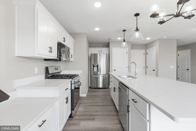 4482 223rd Street W, Farmington, MN 55024