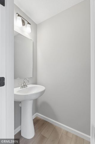 4482 223rd Street W, Farmington, MN 55024