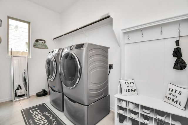 1354 Knollbridge Point Lane, Pinehurst, TX 77362