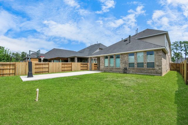 1354 Knollbridge Point Lane, Pinehurst, TX 77362