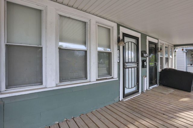 2205-2207 Sullivant Avenue, Columbus, OH 43223