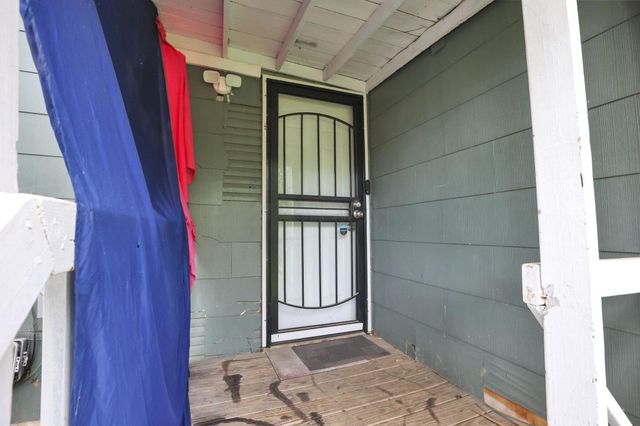 2205-2207 Sullivant Avenue, Columbus, OH 43223
