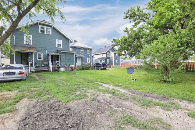 2205-2207 Sullivant Avenue, Columbus, OH 43223