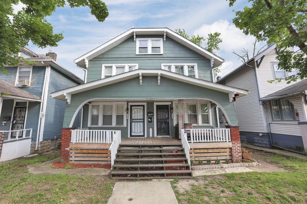 2205-2207 Sullivant Avenue, Columbus, OH 43223