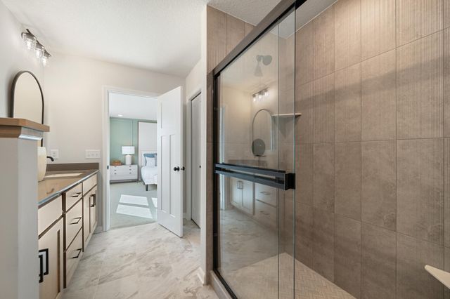 1005 Annagaire Curve, Rosemount, MN 55068