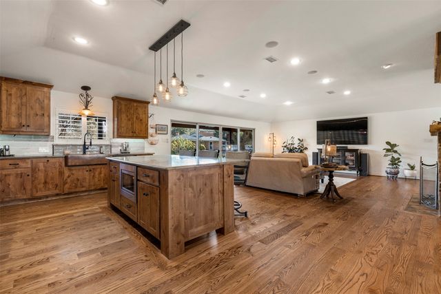 1402 Verano Drive, Dallas, TX 75218