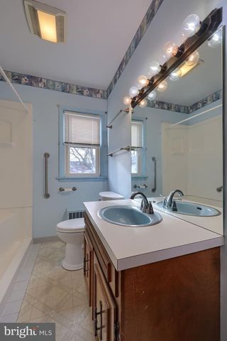 332 W CHURCH ST, Annville, PA 17003