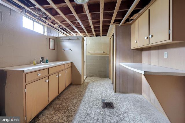 332 W CHURCH ST, Annville, PA 17003