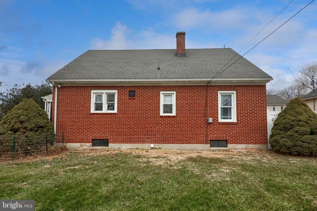 332 W CHURCH ST, Annville, PA 17003