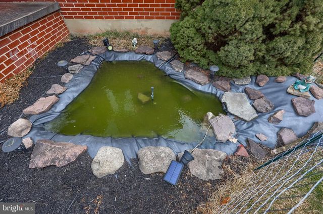 332 W CHURCH ST, Annville, PA 17003