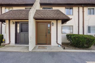 88 E Valley Stream Boulevard 6, Valley Stream, NY 11580