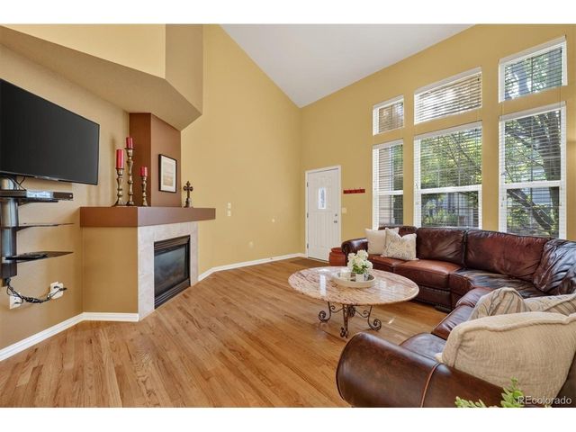 680 S Yarrow St, Lakewood, CO 80226