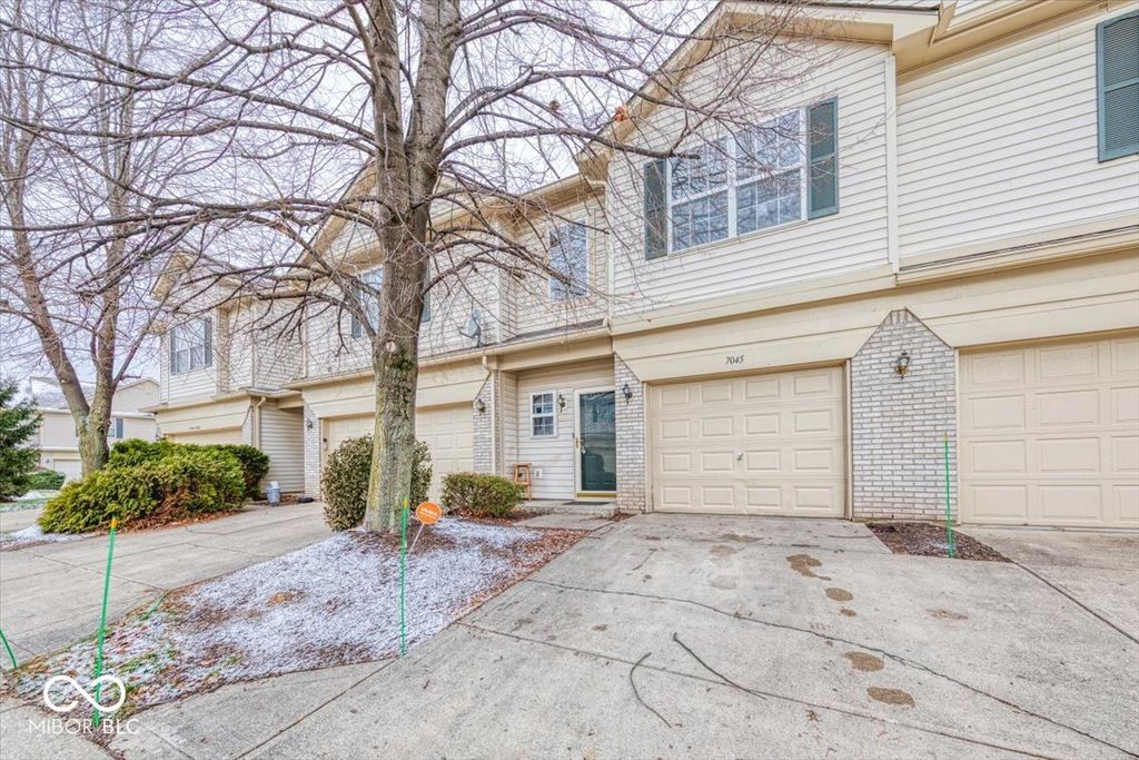 7045 Gavin Drive, Indianapolis, IN 46217