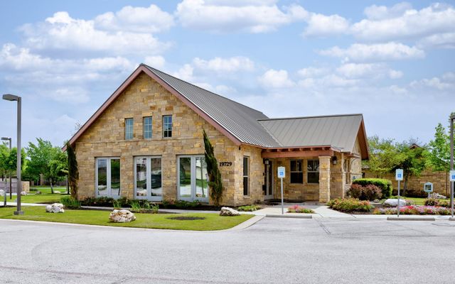 19813 Shinning Isle RUN, Pflugerville, TX 78660